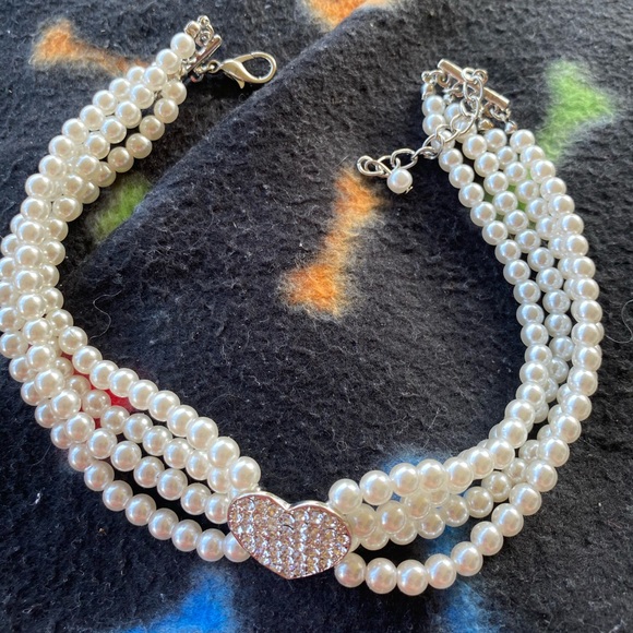 Very Glamorous Pet Collar Three Sizes - Picture 2 of 10